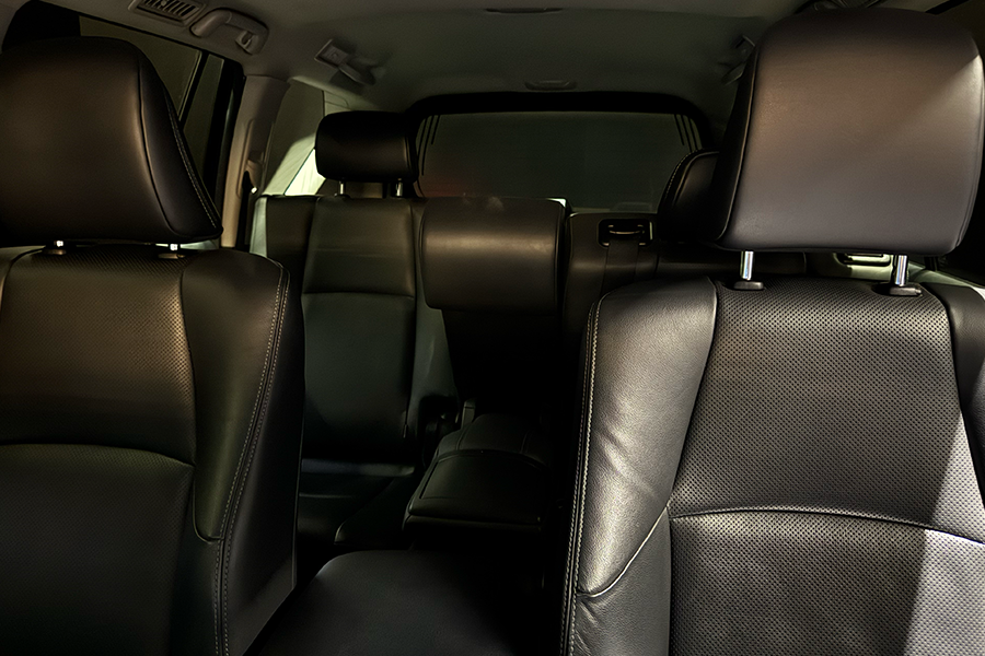 TOYOTA LAND CRUISER PRADO VX 